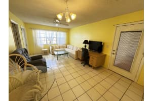 178 Lake Evelyn Drive, West Palm Beach, FL 33411 Sold 11/13/24