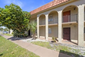 6100 Forest Hill Boulevard 105, West Palm Beach, FL 33415 Sold 06/10/24