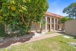 6100 Forest Hill Boulevard 105, West Palm Beach, FL 33415 Sold 06/10/24