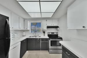 2894 Crosley Drive E I, West Palm Beach, FL 33415 Sold 03/10/25