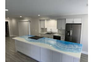 202 Windsor Road W, Jupiter, FL 33469 Sold 12/17/24