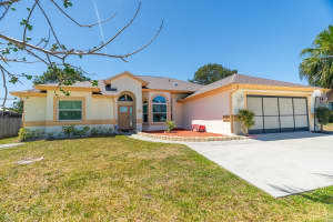 366 NE Genesee Avenue, Port Saint Lucie, FL 34983 Sold 05/06/25