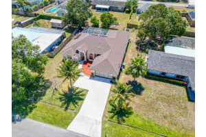 366 NE Genesee Avenue, Port Saint Lucie, FL 34983 Sold 05/06/25