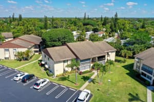 5861 La Pinata Boulevard D-2, Greenacres, FL 33463 Sold 07/05/24