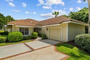 7066 SE Winged Foot Drive, Stuart, FL 34997 Sold 07/02/24