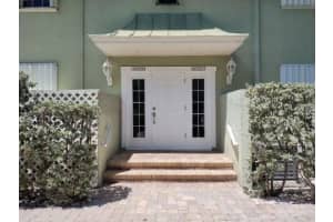 5500 Old Ocean Boulevard 103, Ocean Ridge, FL 33435 Sold 07/02/24