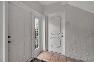 5500 Old Ocean Boulevard 103, Ocean Ridge, FL 33435 Sold 07/02/24