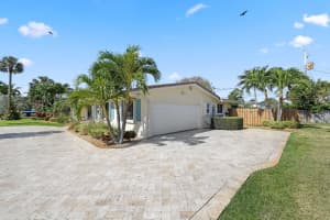 4431 NE 29 Avenue, Lighthouse Point, FL 33064 Sold 06/06/24