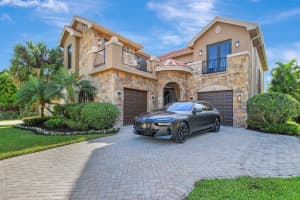 3428 Collonade Drive, Wellington, FL 33449 Sold 06/27/24