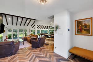 604 Lakewoode Circle W, Delray Beach, FL 33445 Sold 07/30/24