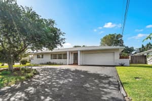 902 SW 27th Avenue, Boynton Beach, FL 33435 Sold 05/23/24