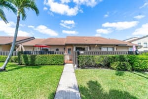 727 Sunny Pine Way G, Greenacres, FL 33415 Sold 08/27/24