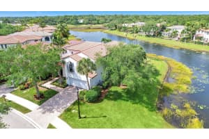 766 Bocce Court, Palm Beach Gardens, FL 33410 Sold 06/25/24