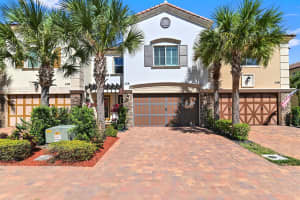 138 Crape Myrtle Lane, Wellington, FL 33414 Sold 06/13/24