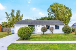 10723 Dalmany Way, Royal Palm Beach, FL 33411 Sold 05/20/24