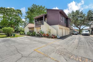 5252 Bosque Lane 10, West Palm Beach, FL 33415 Sold 05/23/24