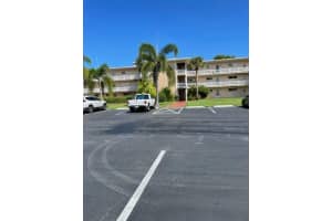 2812 S Garden Drive 301, Lake Worth
