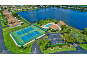 5822 Mirror Lakes Boulevard, Boynton Beach, FL 33472 Sold 05/24/24