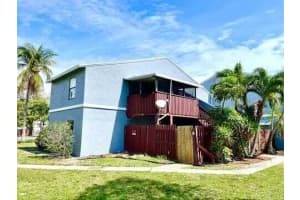 13 Crossings Circle F, Boynton Beach, FL 33435 Sold 05/16/24