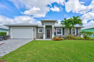 6317 SE Amethyst Terrace, Hobe Sound, FL 33455 Sold 07/17/24