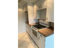 2085 Newport S 2085, Deerfield Beach