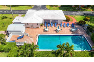 40 SE 13th St APT B3, Boca Raton, FL 33432, Sold 07/03/24