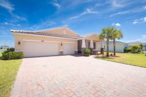 7599 NW Deysbrook Lane, Port Saint Lucie, FL 34987 Sold 07/12/24