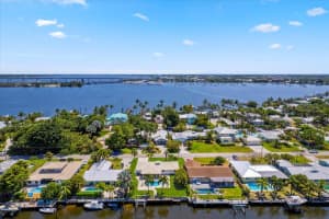 1389 SW Dyer Point Road, Palm City, FL 34990 Sold 09/19/24