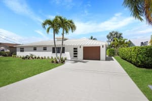 1389 SW Dyer Point Road, Palm City, FL 34990 Sold 09/19/24