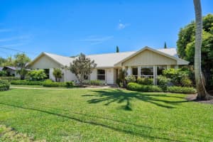 60 Yacht Club Place, Tequesta, FL 33469 Sold 05/23/24
