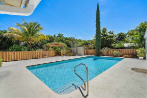 60 Yacht Club Place, Tequesta, FL 33469 Sold 05/23/24