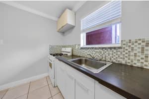 1265 W W 24 St Street 120, Hialeah, FL 33010 Sold 06/12/24