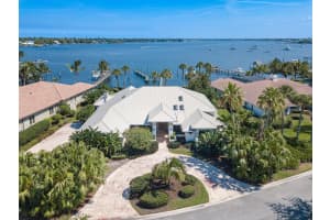 761 SW Bay Pointe Circle, Palm City, FL 34990 Sold 06/10/24