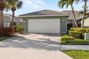 1230 NW Bentley Circle A, Port Saint Lucie, FL 34986 Sold 10/18/24