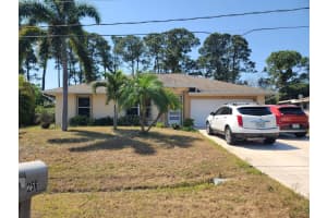 256 SE Ray Avenue, Port Saint Lucie, FL 34983 Sold 10/31/24