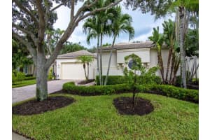 9520 E Maiden Court, Vero Beach, FL 32963 Sold 08/14/25