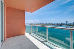 2640 Lake Shore Drive 2008, Riviera Beach, FL 33404 Sold 01/13/25
