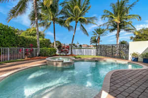 102 Mulberry Grove Road, Royal Palm Beach, FL 33411 Sold 06/13/24