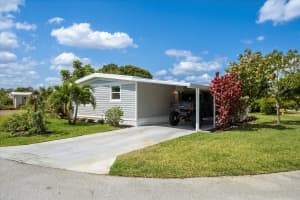 372 NE Jade Circle, Jensen Beach, FL 34957 Sold 06/06/24