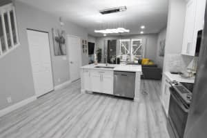 9800 Lago Drive, Boynton Beach, FL 33472 Sold 09/06/24