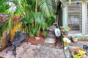 113 NE 11th Street, Delray Beach, FL 33444 Sold 08/19/24