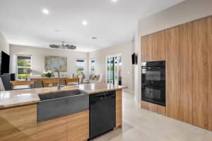 8615 Cobblestone Point Circle, Boynton Beach, FL 33472 Sold 06/14/24