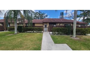 1026 Green Pine Boulevard G, West Palm Beach, FL 33409 Sold 10/30/24