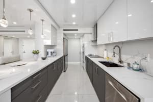 899 Jeffery Street 308, Boca Raton, FL 33487 Sold 12/06/24