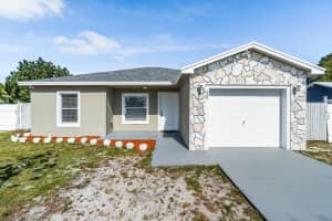 929 SE Forrest Park Drive, Stuart, FL 34994 Sold 02/26/25