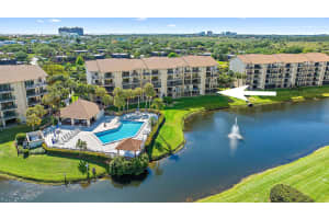 701 Seafarer Circle 101, Jupiter, FL 33477 Sold 03/28/25