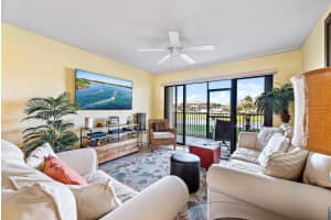 701 Seafarer Circle 101, Jupiter, FL 33477 Sold 03/28/25