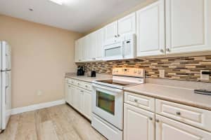 1200 Town Center Drive 425, Jupiter