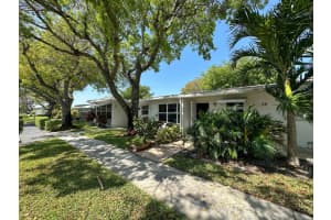 7211 E Oakridge Circle B, Lake Worth, FL 33462 Sold 12/12/24