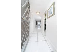 215 SE 3rd Avenue 405a, Hallandale Beach, FL 33009 Sold 07/18/24